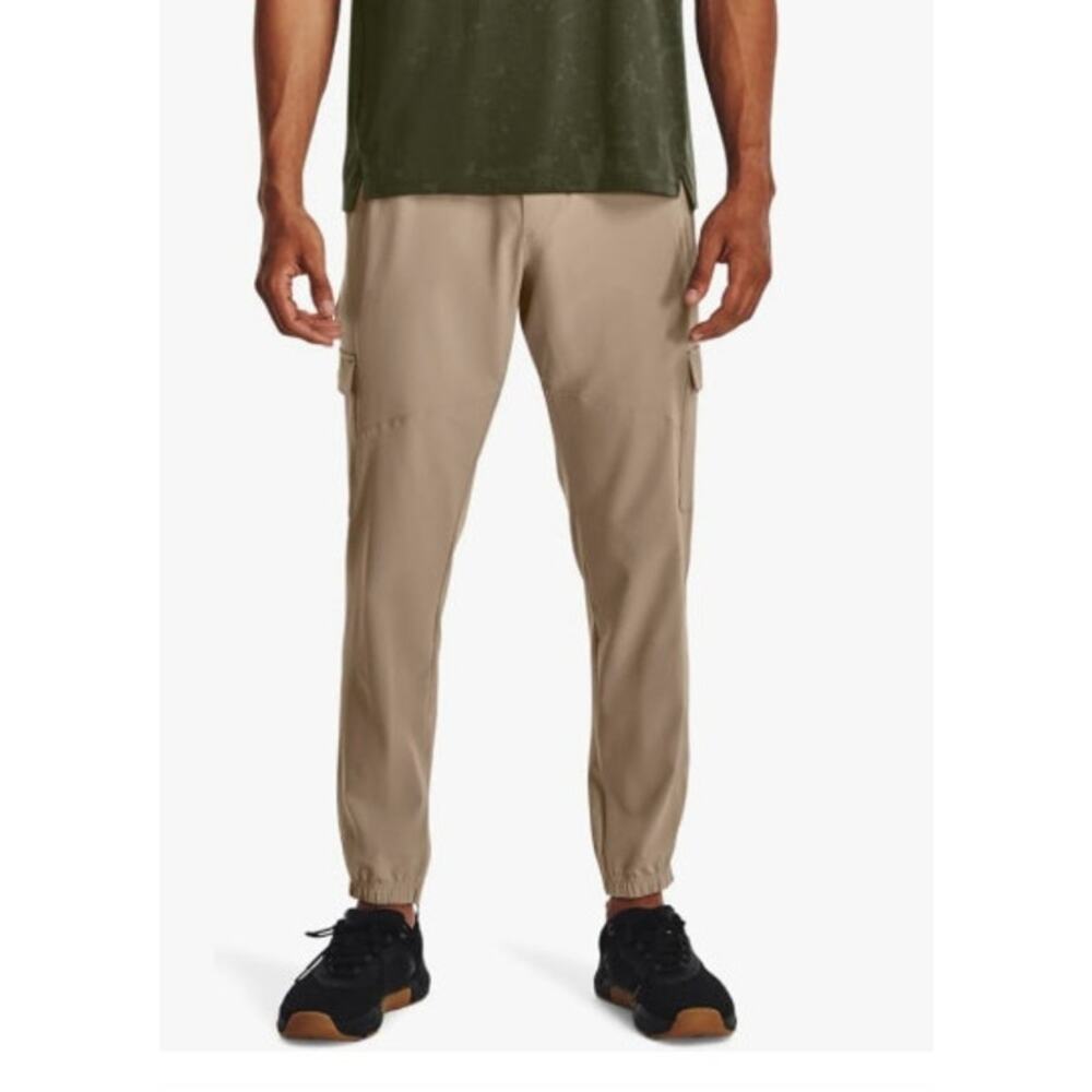 New NWT Under Armour Men's Stretch Woven Cargo Pants Large Fitted Sahara‎